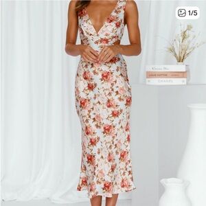 Hello Molly Floral Midi Dress - Pink and White